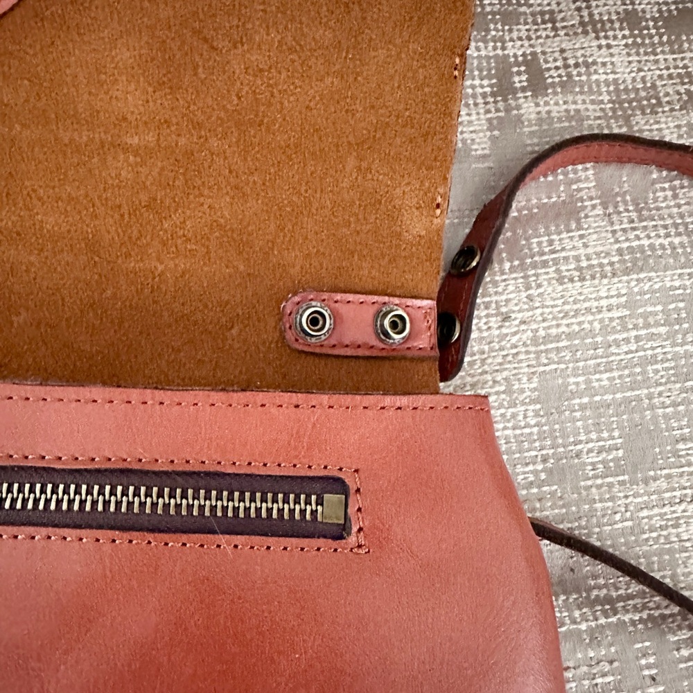 New Patricia Nash Baku Leather Clutch/Crossbody Bag - Picture 8 of 10